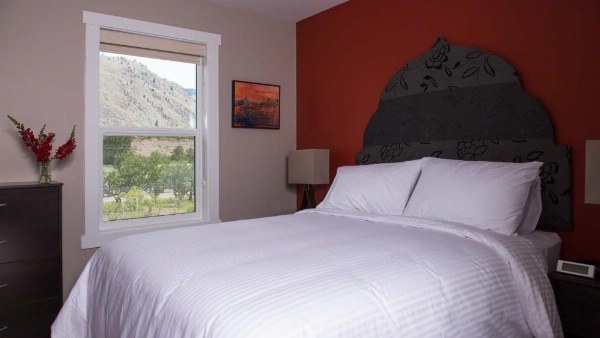 Klippers Guest Suites image 28